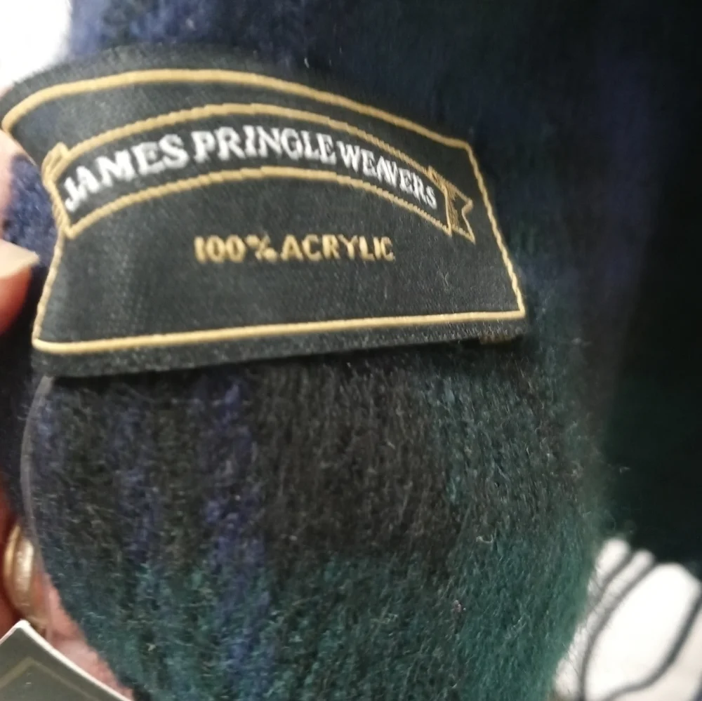 James Pringle Weavers Handcrafted Navy blue green plaid Scarf w Fringe NEW